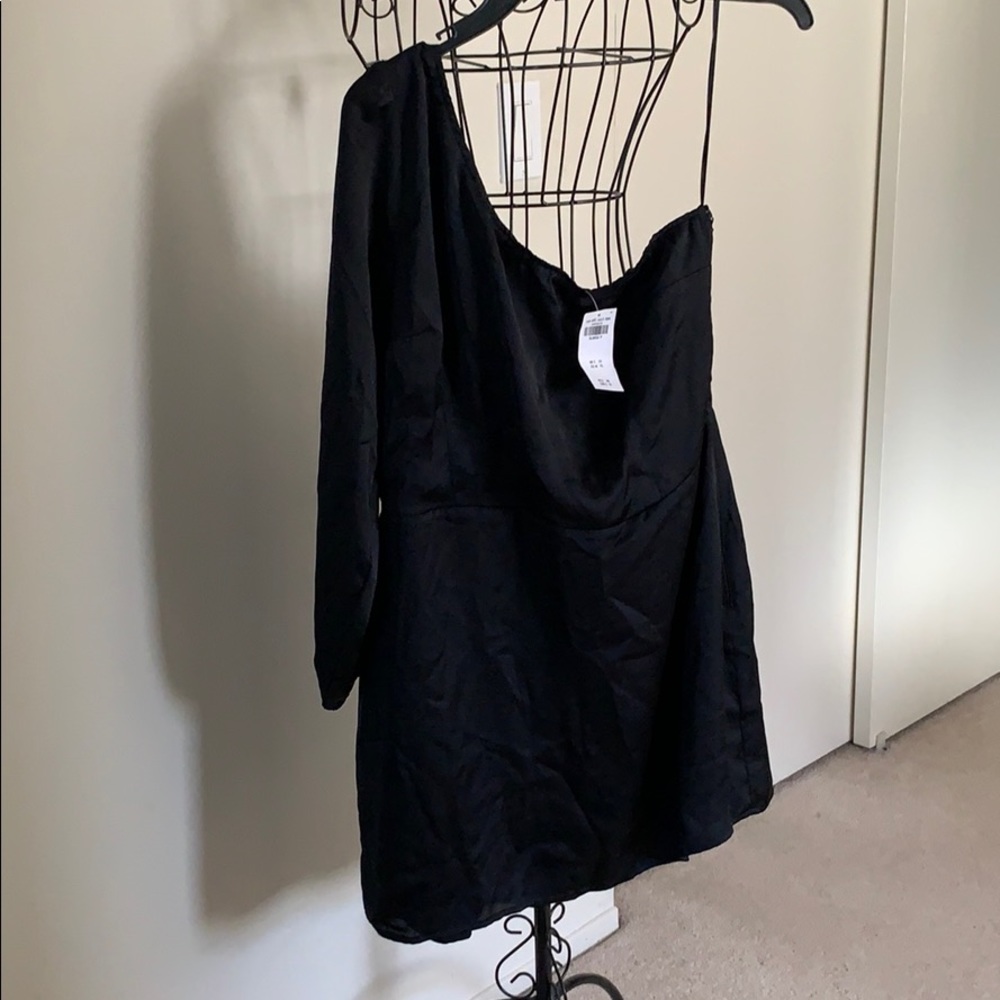 Abercrombie & Fitch one shoulder dress